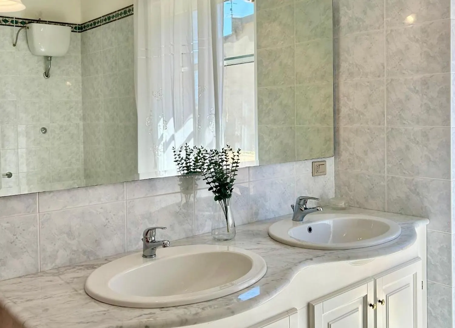 Apartament Nura'S - Casa Le Rose Bosa